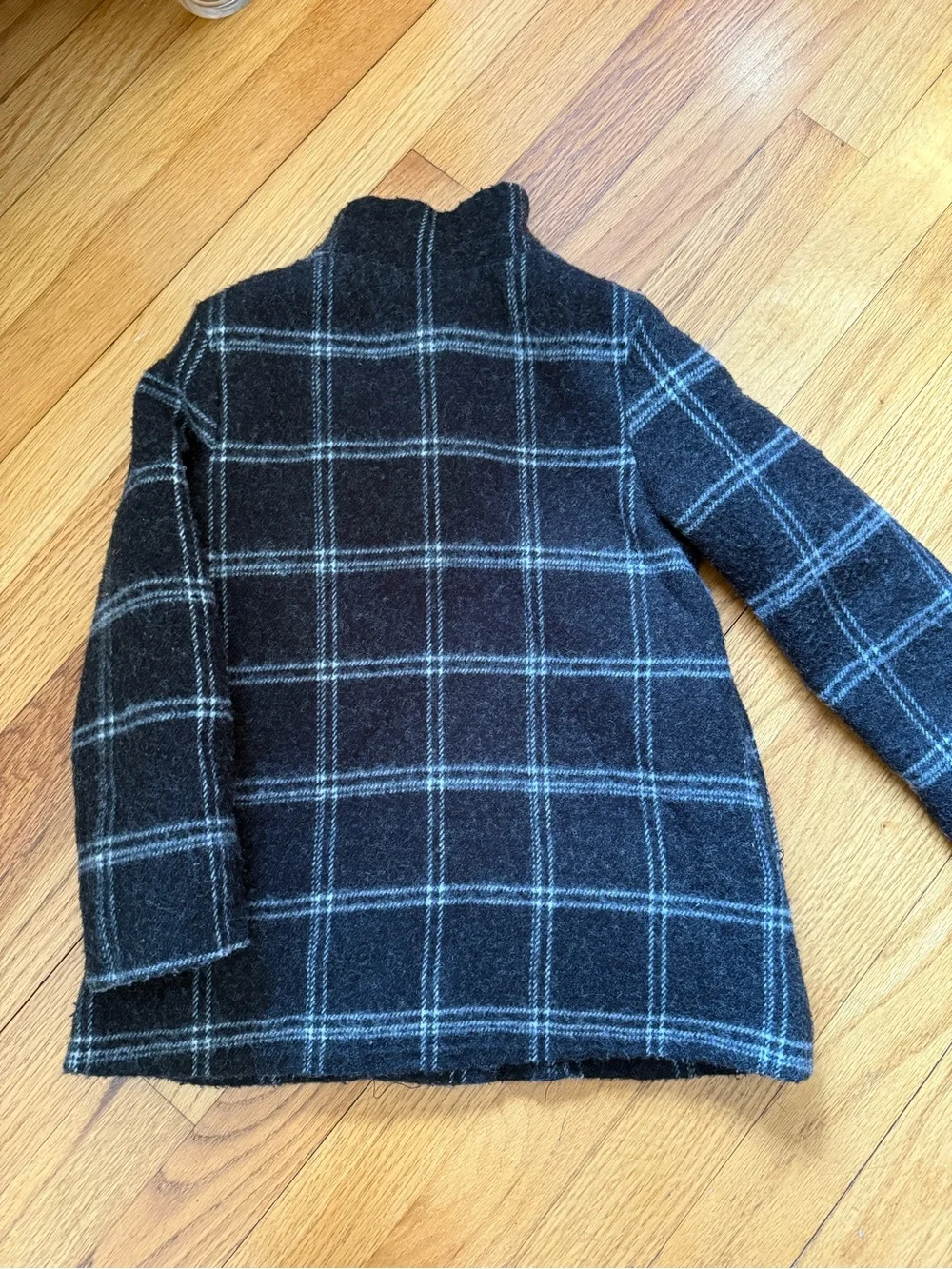 Old Navy listing included